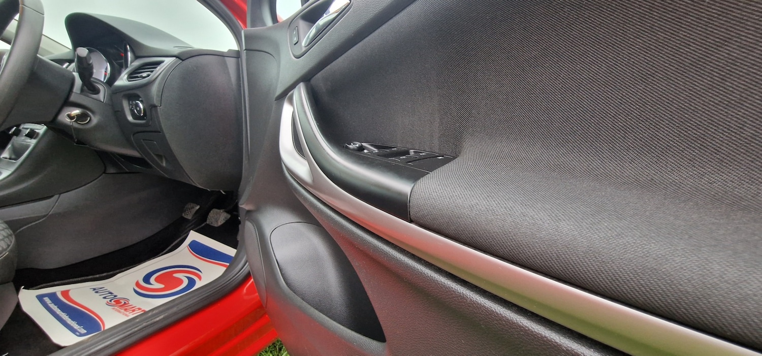 Used Vauxhall Astra 2017 for sale - 76720353: Photo 17