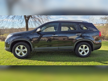 Used Kia Sorento 2013 for sale - 76064524: Photo 2