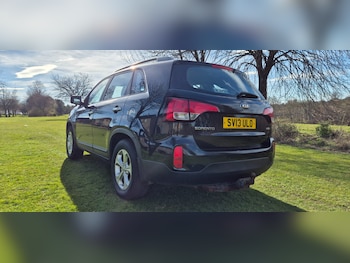 Used Kia Sorento 2013 for sale - 76064524: Photo 3