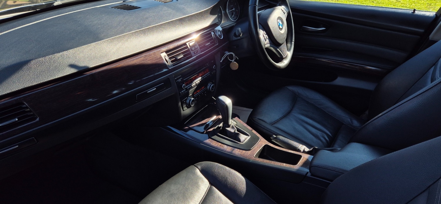 Used BMW 3 Series 2010 for sale - 76918226: Photo 12