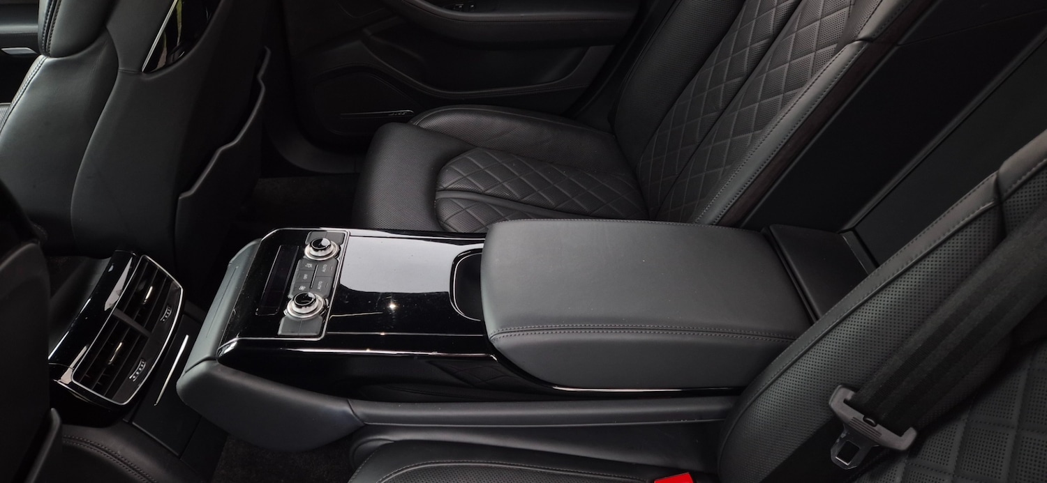 Used Audi A8 2017 for sale - 78065553: Photo 32