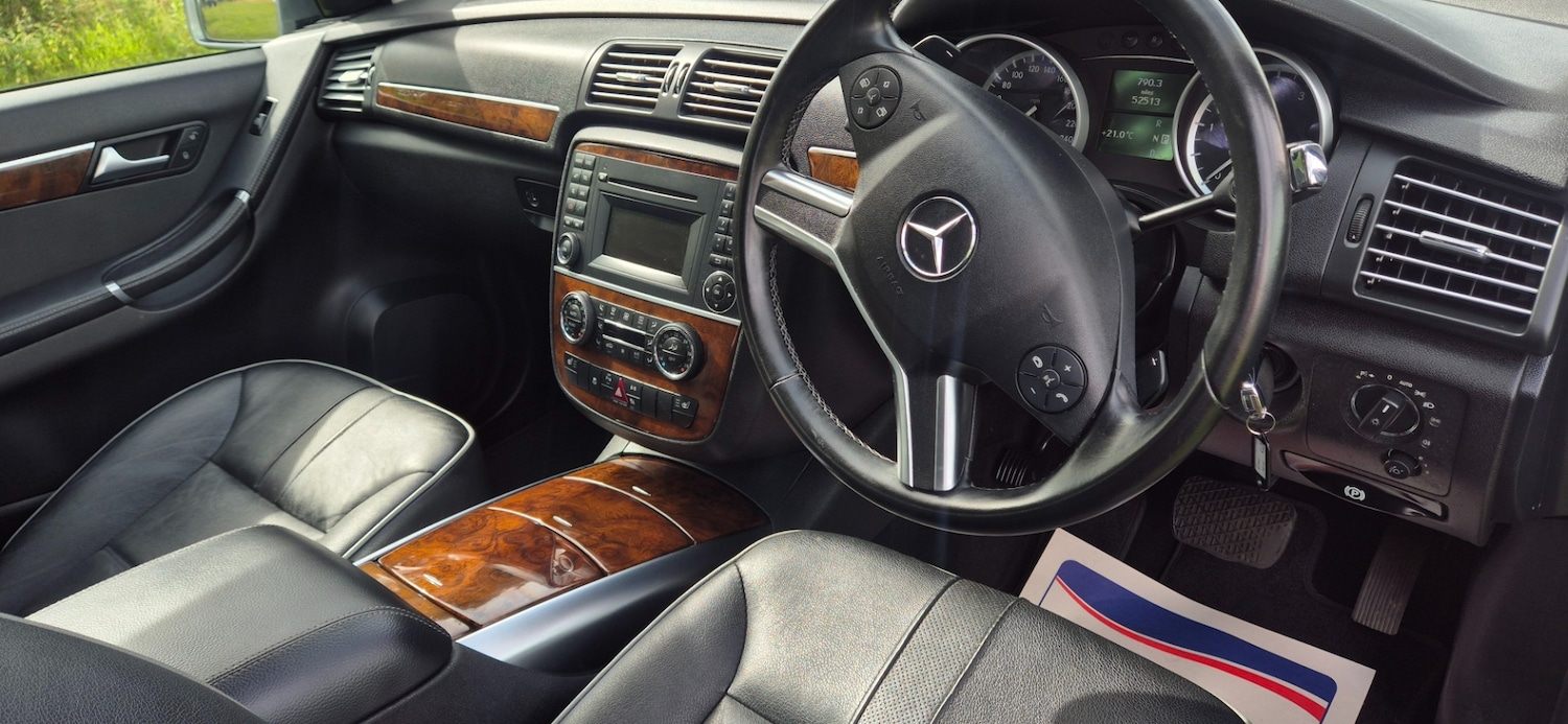 Used Mercedes-Benz R Class 2016 for sale - 77001960: Photo 11