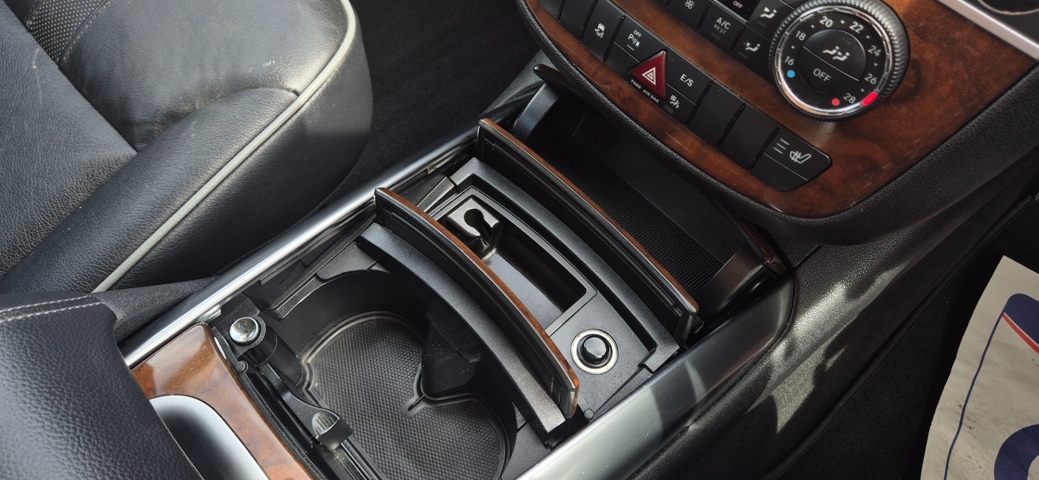 Used Mercedes-Benz R Class 2016 for sale - 77001960: Photo 20