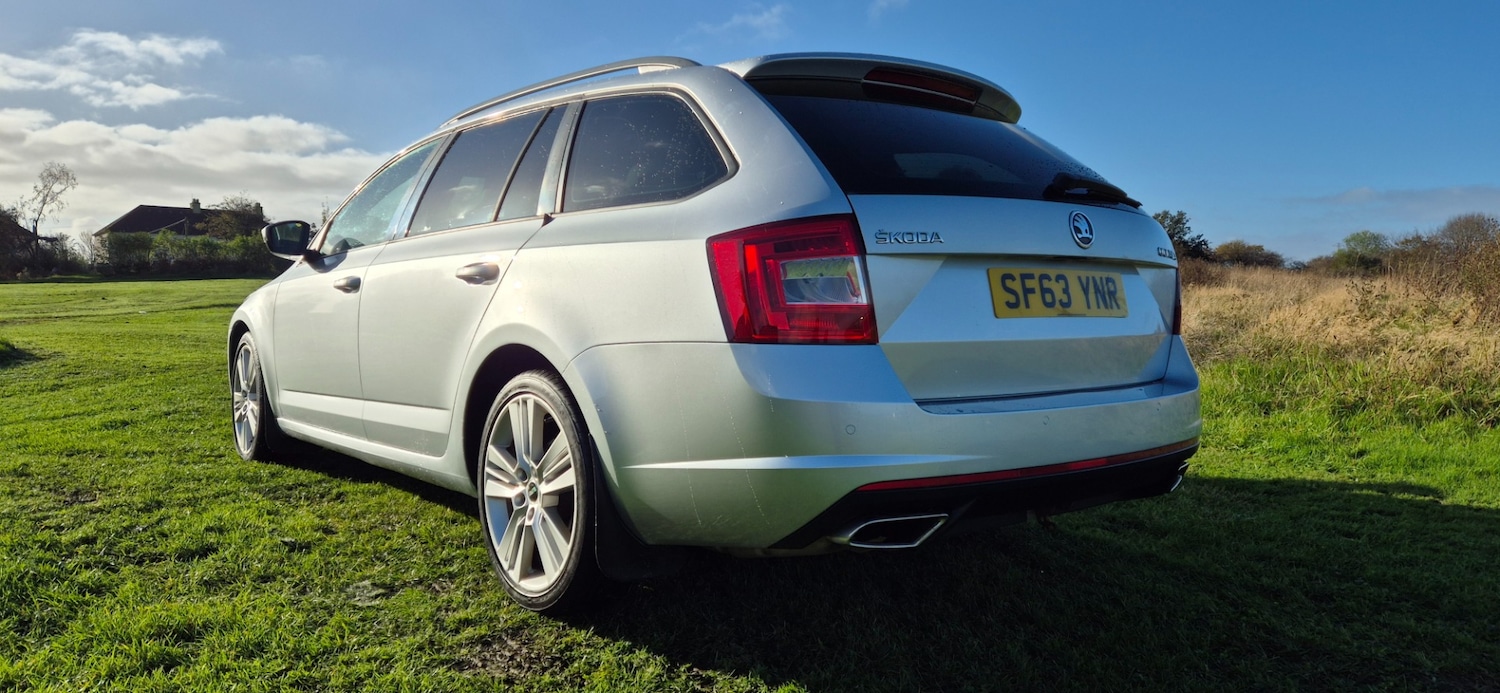 Used Skoda Octavia 2013 for sale - 76412217: Photo 7