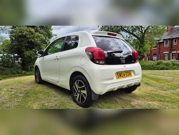 Used Peugeot 108 2014 for sale - 79703655: Photo