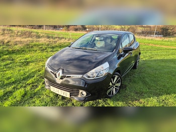 Used Renault Clio 2014 for sale - 76511144: Photo