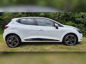 Used Renault Clio 2019 for sale - 79703661: Photo