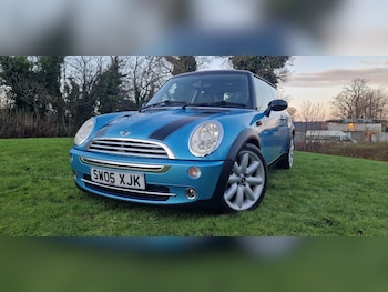Used MINI Hatch 2005 for sale - 77019451: Photo