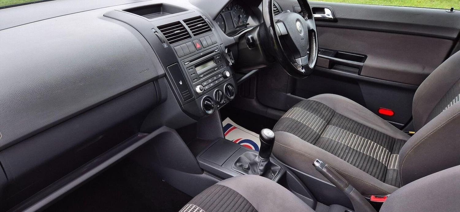 Used Volkswagen Polo 2009 for sale - 77675633: Photo 13