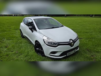Used Renault Clio 2017 for sale - 79773097: Photo