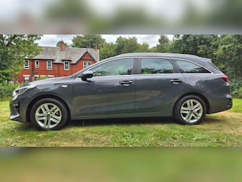 Used Kia Ceed 2020 for sale - 79703449: Photo