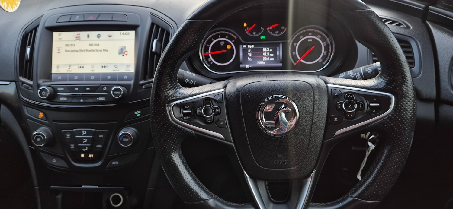 Used Vauxhall Insignia 2016 for sale - 76809235: Photo 17