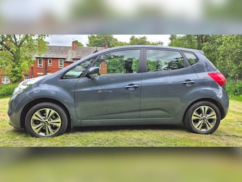 Used Kia Venga 2015 for sale - 79432008: Photo