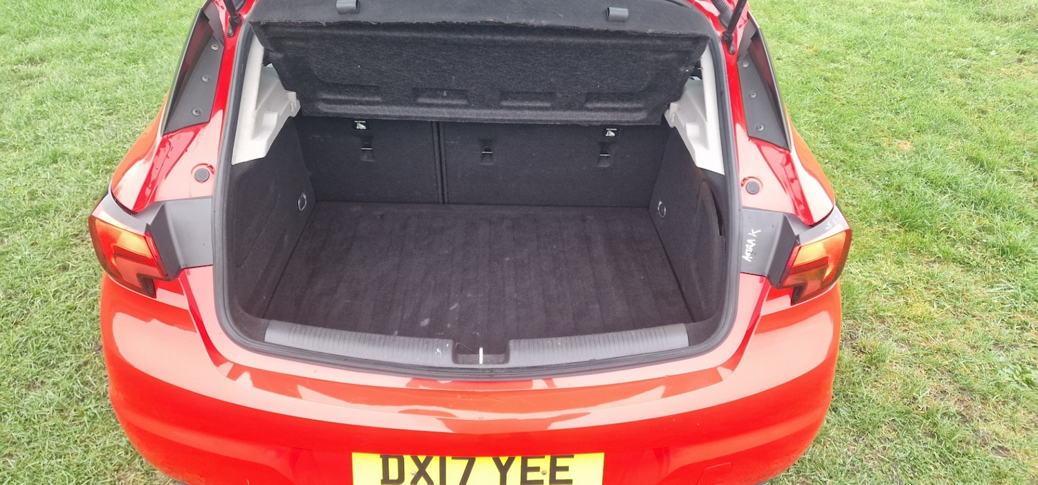 Used Vauxhall Astra 2017 for sale - 76627410: Photo 8