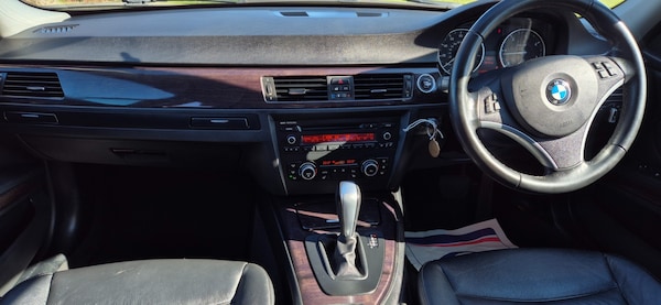 Used BMW 3 Series 2010 for sale - 76218765: Photo 11