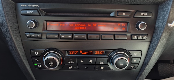 Used BMW 3 Series 2010 for sale - 76218765: Photo 18
