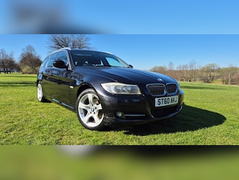 2010 (60) - 320d [184] Exclusive Edition 5dr Step Auto
