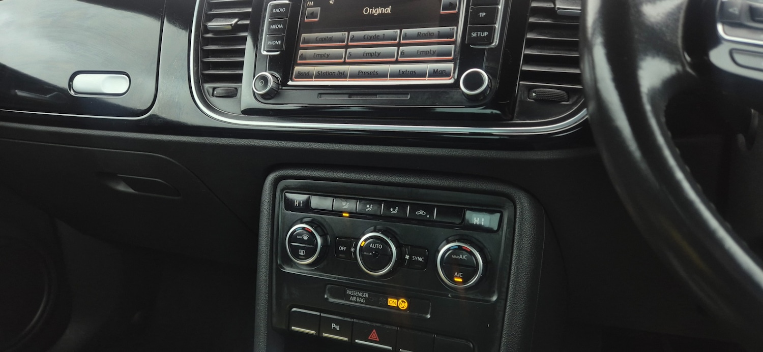 Used Volkswagen Beetle 2013 for sale - 77508782: Photo 16