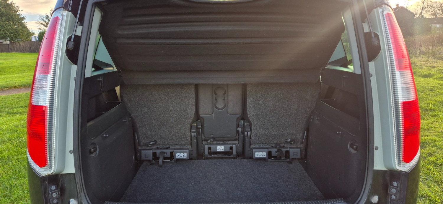 Used Skoda Roomster 2012 for sale - 76511180: Photo 10