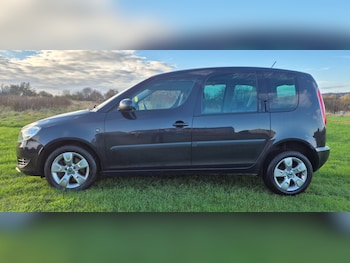 Used Skoda Roomster 2012 for sale - 76511180: Photo