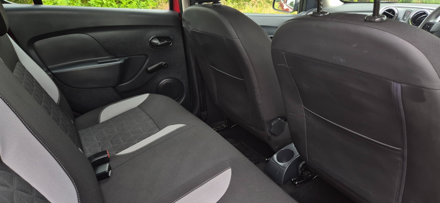 Used Dacia Sandero Stepway 2016 for sale - 76064451: Photo 14