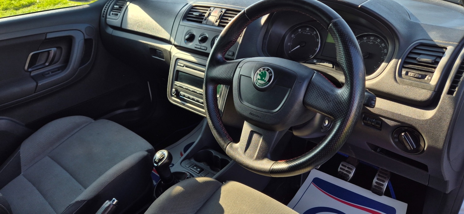 Used Skoda Fabia 2012 for sale - 77973573: Photo 11