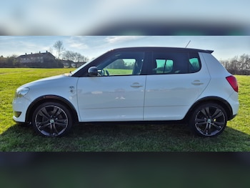 Used Skoda Fabia 2012 for sale - 77973573: Photo