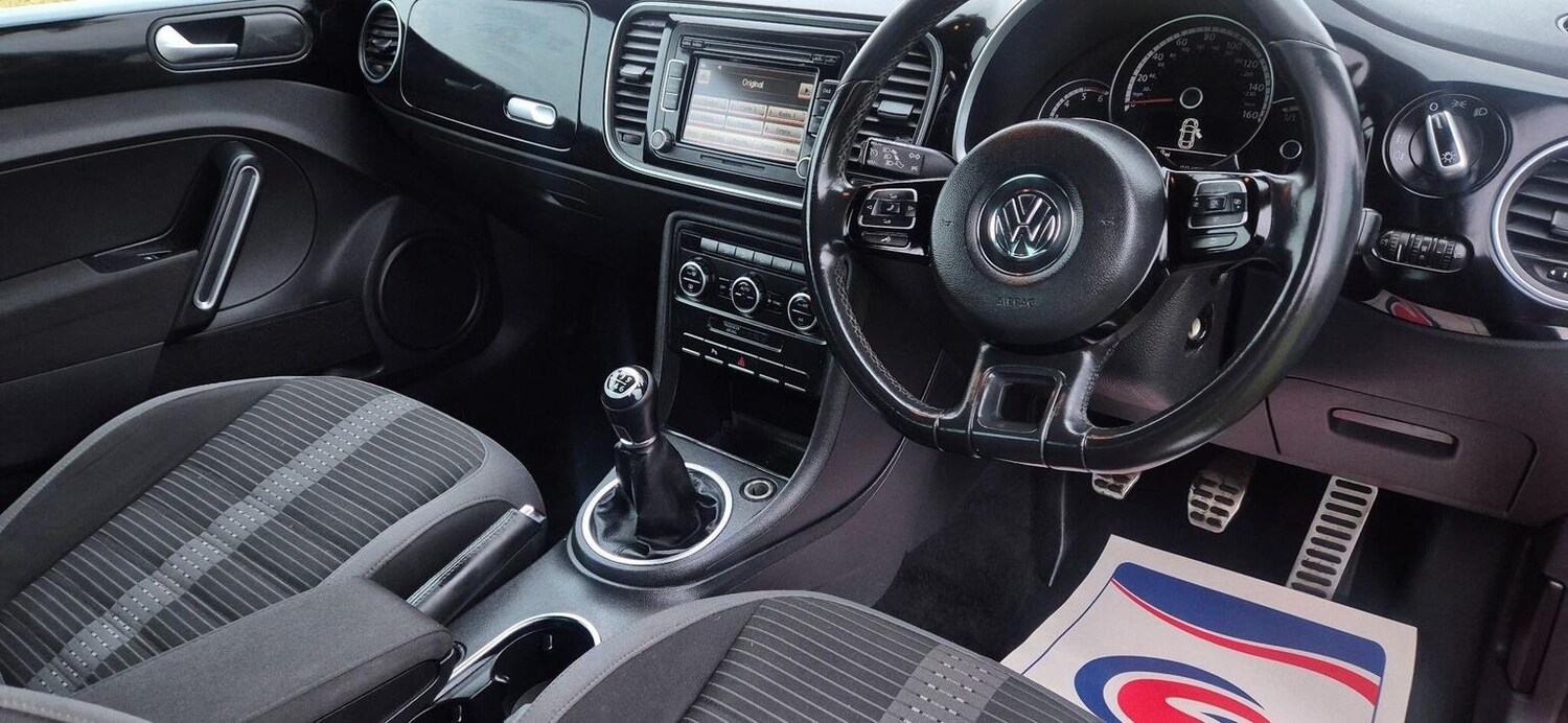 Used Volkswagen Beetle 2013 for sale - 77675517: Photo 11