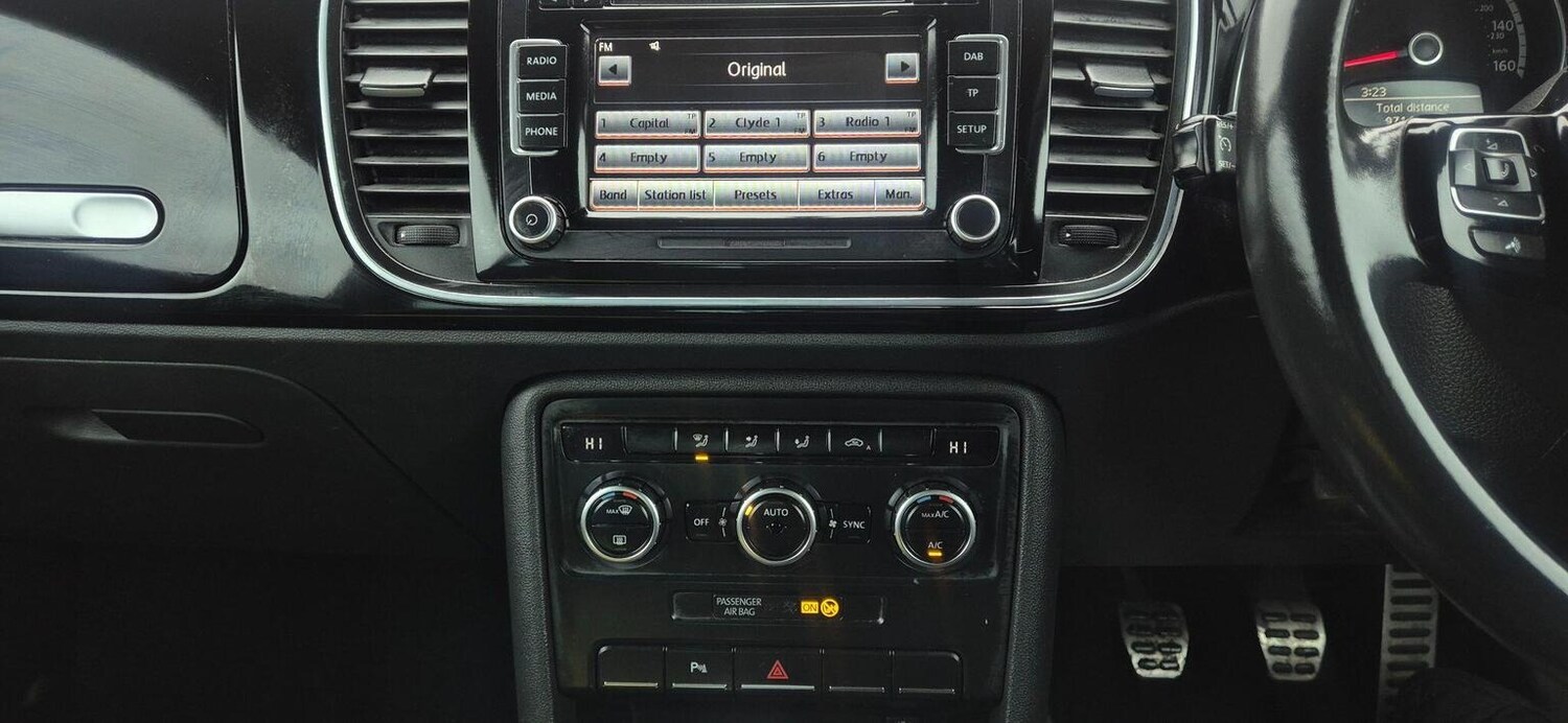 Used Volkswagen Beetle 2013 for sale - 77675517: Photo 17