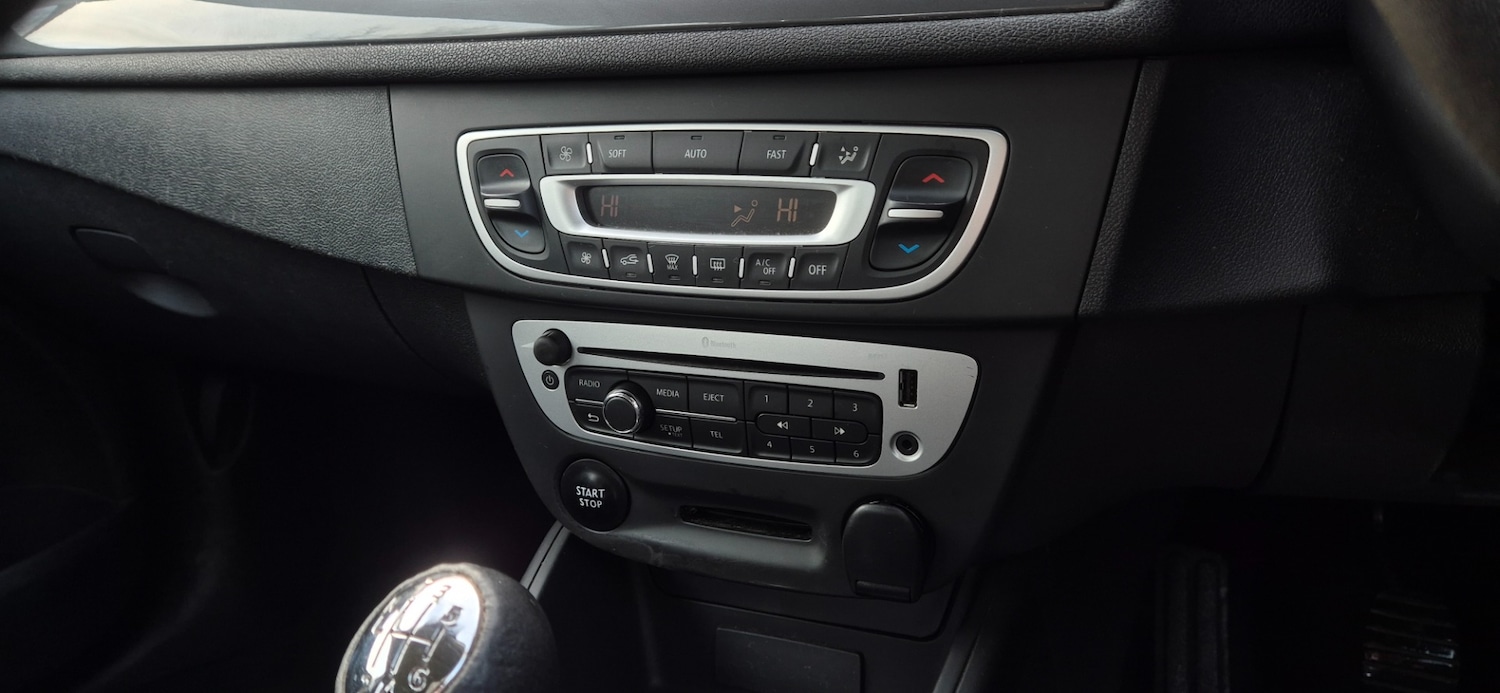 Used Renault Megane 2016 for sale - 77568644: Photo 18