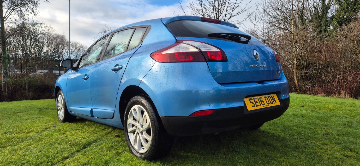 Used Renault Megane 2016 for sale - 77568644: Photo 3