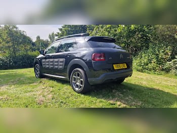 Used Citroen C4 Cactus 2016 for sale - 79680702: Photo