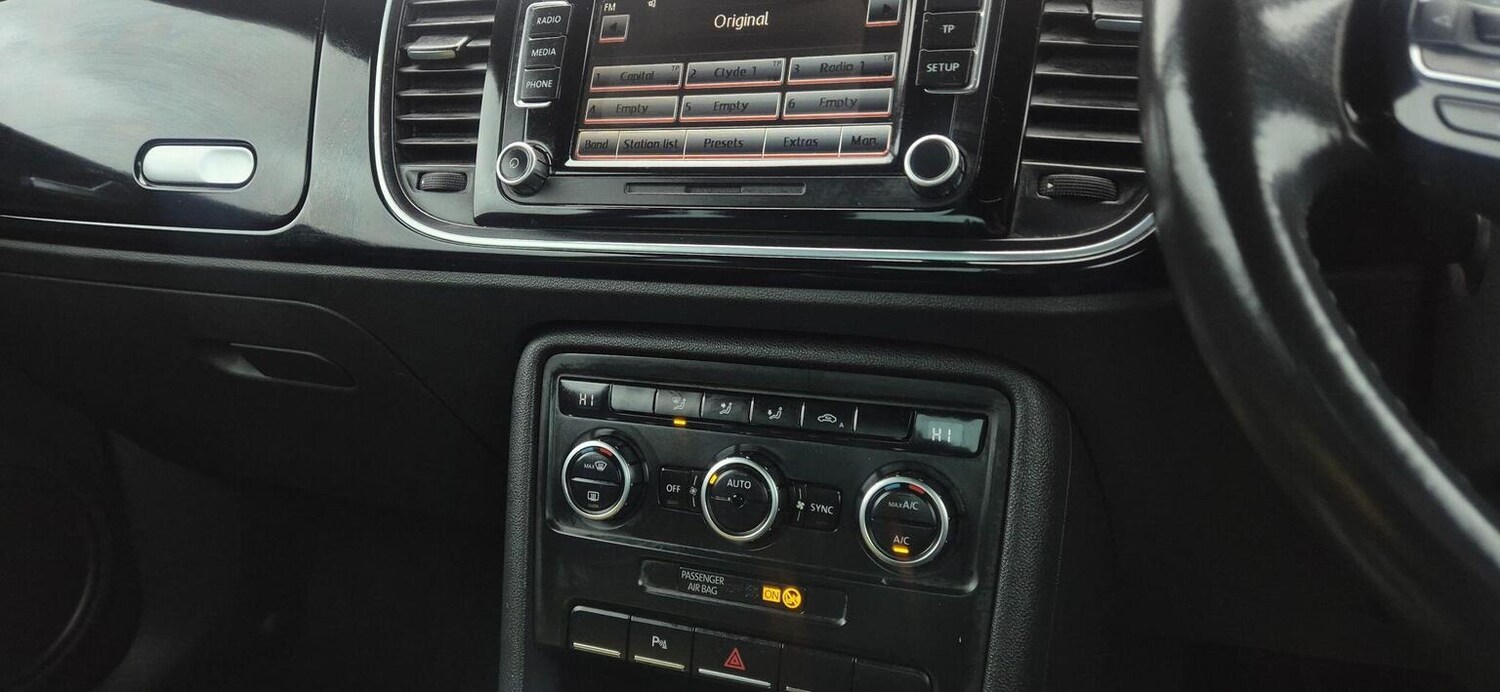 Used Volkswagen Beetle 2013 for sale - 78065367: Photo 16