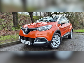 Used Renault Captur 2015 for sale - 77285525: Photo