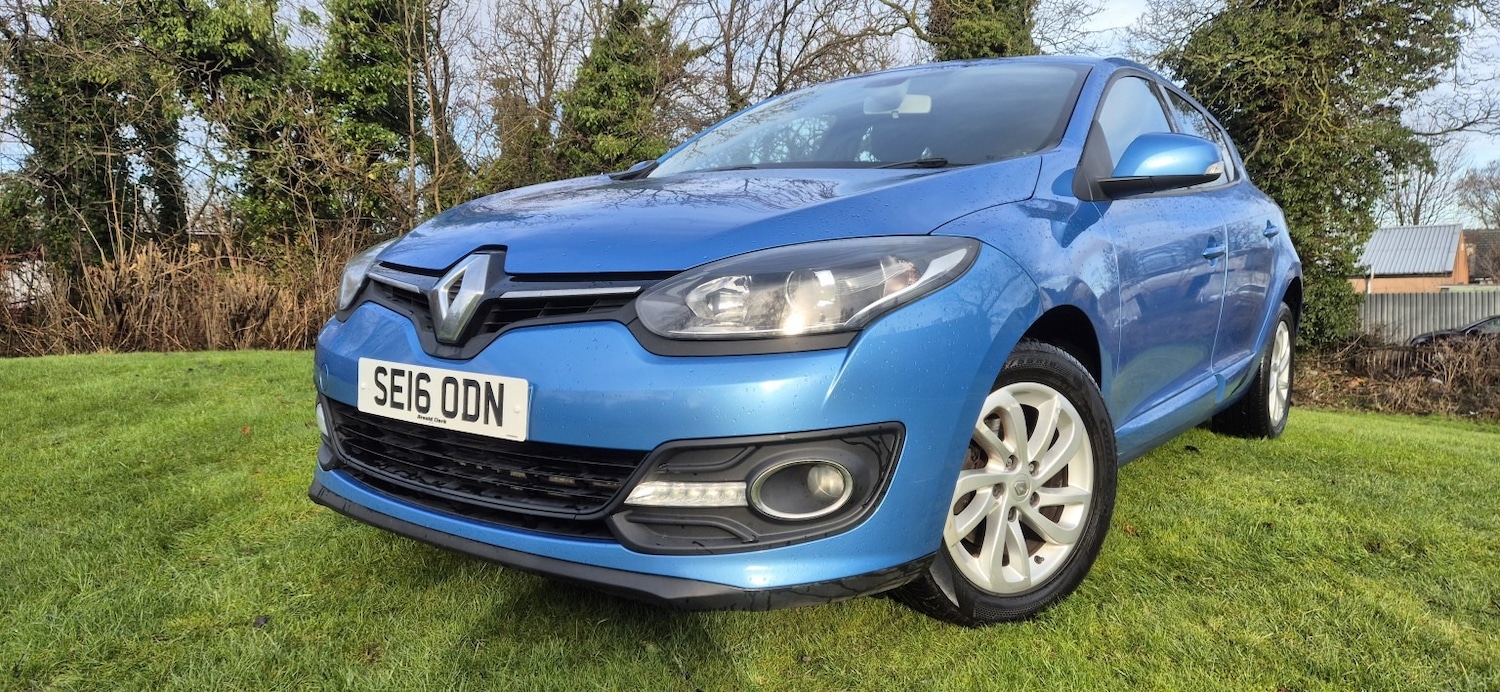 Used Renault Megane 2016 for sale - 77675738: Photo 1