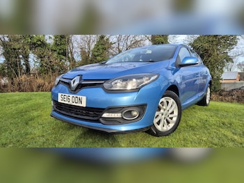 Used Renault Megane 2016 for sale - 77675738: Photo