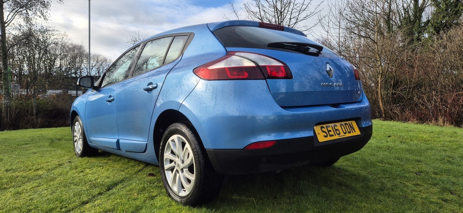 Used Renault Megane 2016 for sale - 77675738: Photo 3