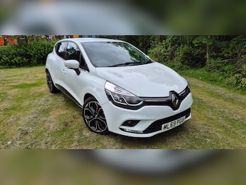 Used Renault Clio 2019 for sale - 78847043: Photo
