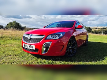 Vauxhall - Insignia