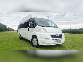 2010 (60) - 2.2 HDi H2 Van 120ps