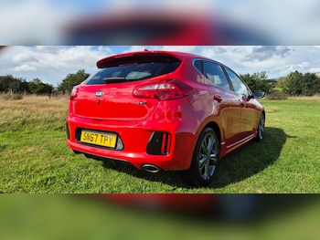 Used Kia Ceed 2017 for sale - 76918200: Photo