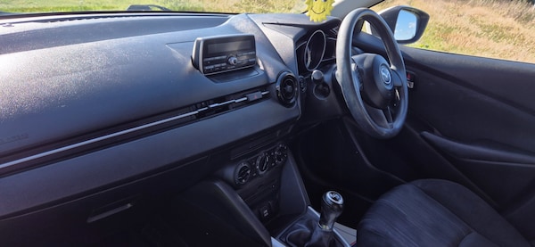 Used Mazda Mazda2 2015 for sale - 76218719: Photo 13