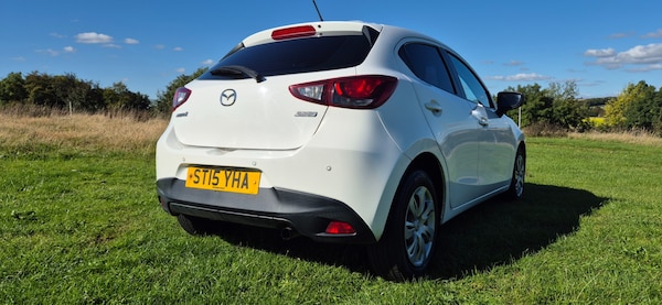 Used Mazda Mazda2 2015 for sale - 76218719: Photo 3