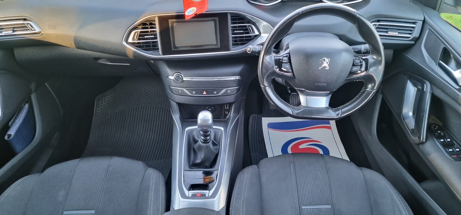 Used Peugeot 308 2014 for sale - 76670904: Photo 13