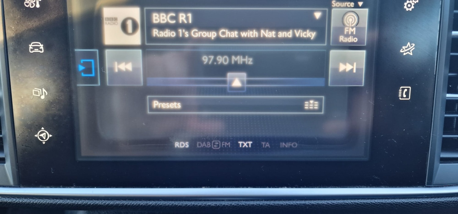 Used Peugeot 308 2014 for sale - 76670904: Photo 19