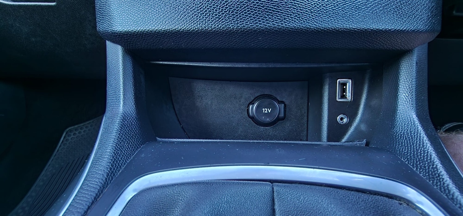 Used Peugeot 308 2014 for sale - 76670904: Photo 21