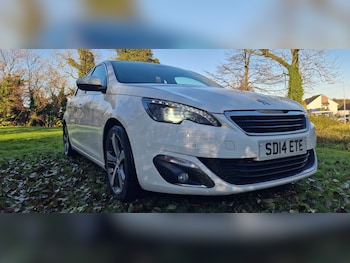 Used Peugeot 308 2014 for sale - 76670904: Photo
