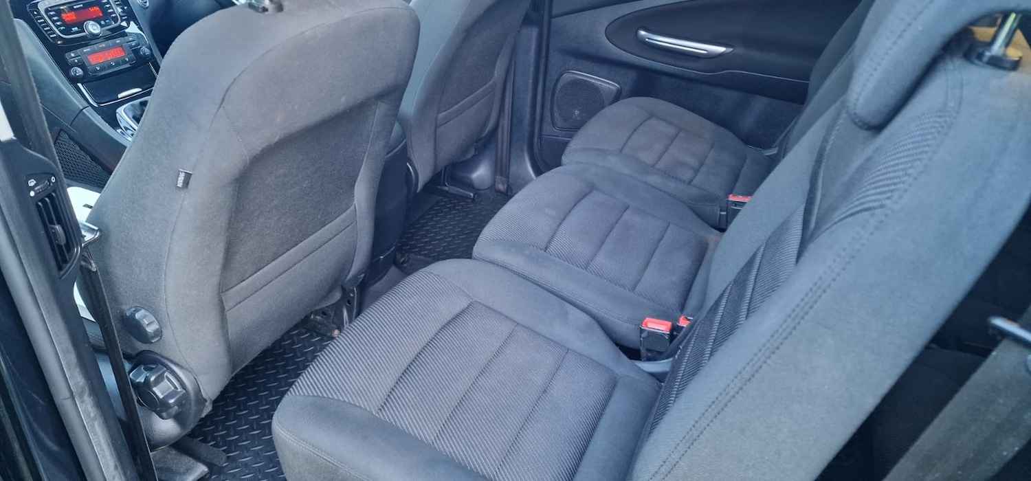 Used Ford S-Max 2013 for sale - 76862574: Photo 14