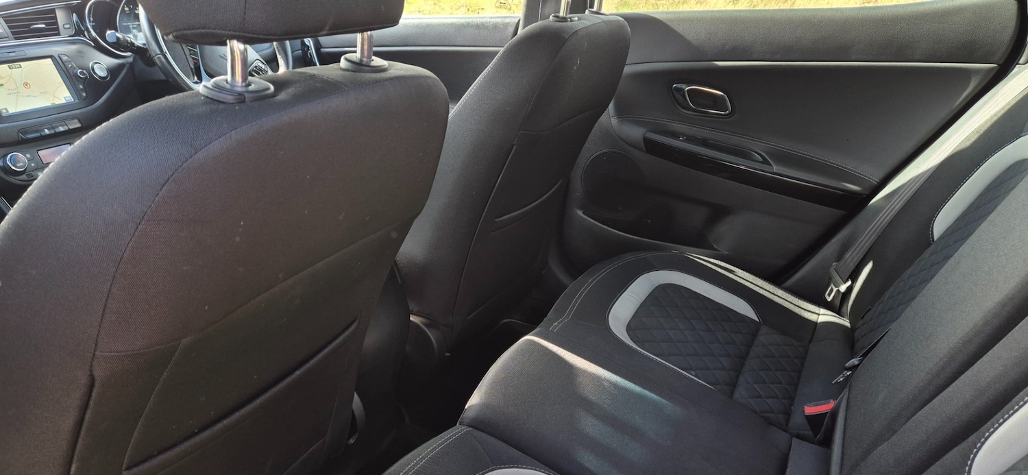 Used Kia Ceed 2017 for sale - 76863507: Photo 15