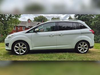 Used Ford Grand C-Max 2011 for sale - 79309199: Photo